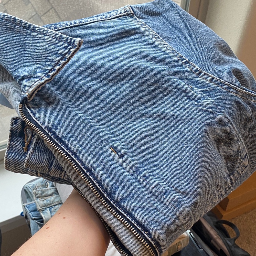 H&M Light Blue Denim Jean Jacket - Picture 3 of 3